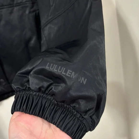 Lululemon Cropped Coaches Jacket - Picture 5 of 11